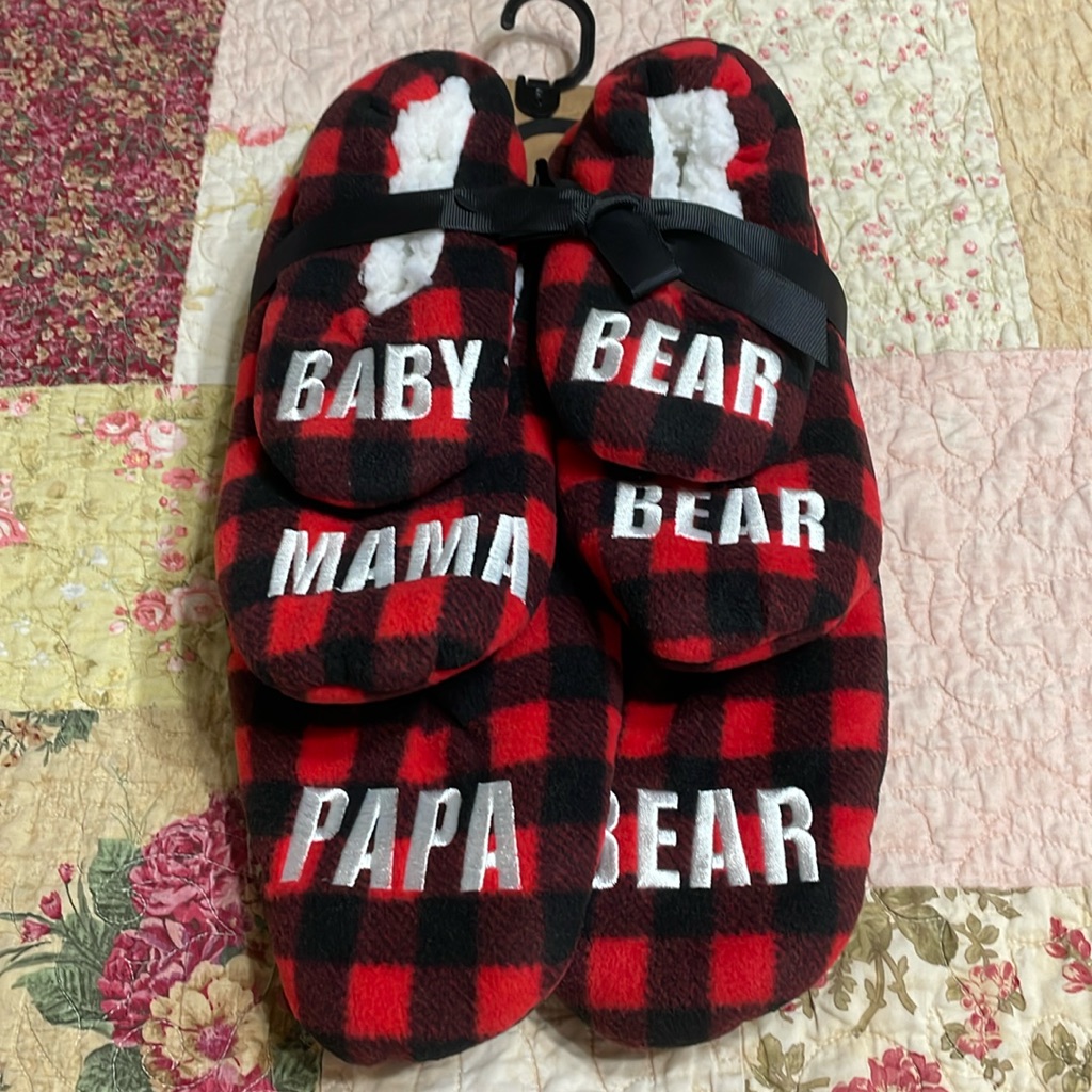 Fuzzy Babba Brand 3 Pair Slippers Family Pack LMLS New In Pkg Holiday Winter